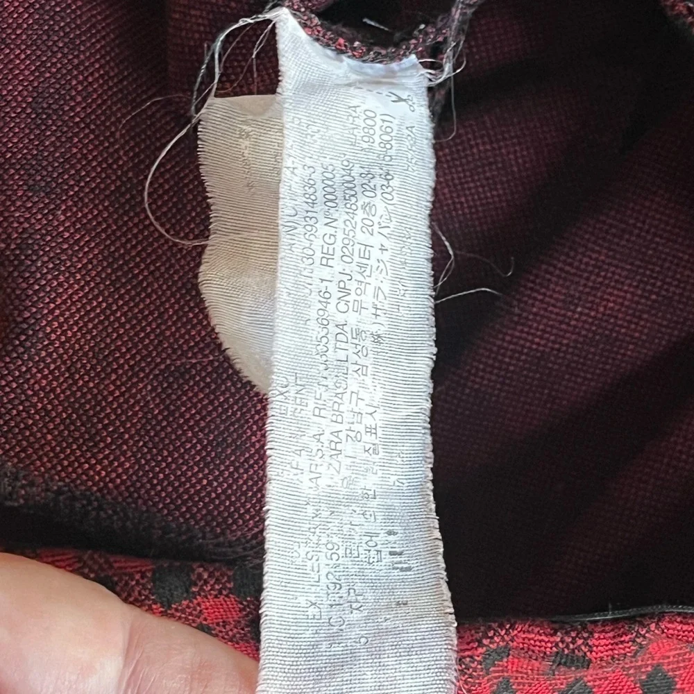 Plaid red and Black Zara pants xl - Picture 15 of 15